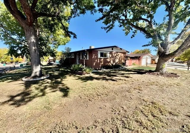 Photo 2 of Single family home for sale at 1694 S Balsam St, Lakewood, CO 80232 | MLS# 2090811 | Listing updated on 2026-10-10