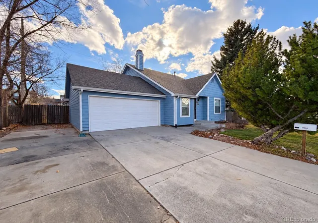 Photo 1 of Single family home for sale at 17998 E Bellewood Dr, Aurora, CO 80015 | MLS# 5799254 | Listing updated on 2026-10-09
