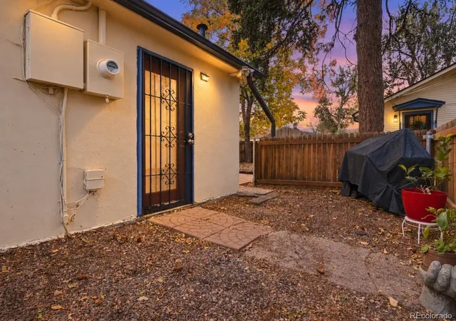 Photo 4 of Single family home for sale at 3731 Teller St, Wheat Ridge, CO 80033 | MLS# 4234129 | Listing updated on 2026-10-21