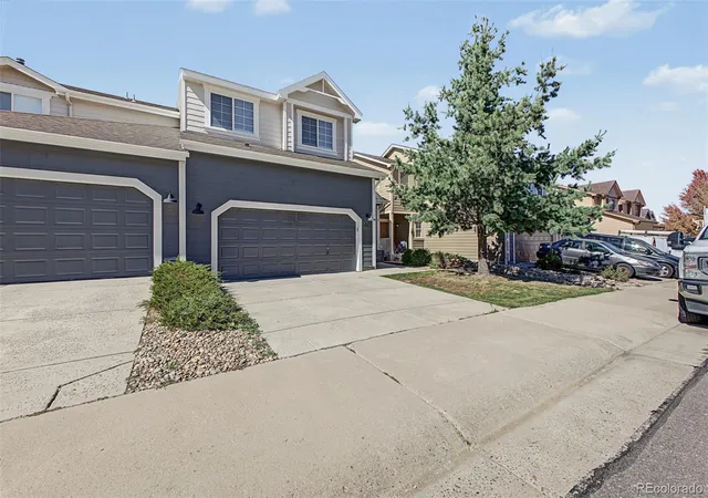 Photo 2 of Townhouse for sale at 1461 Live Oak Rd, Castle Rock, CO 80104 | MLS# 6705501 | Listing updated on 2026-10-07
