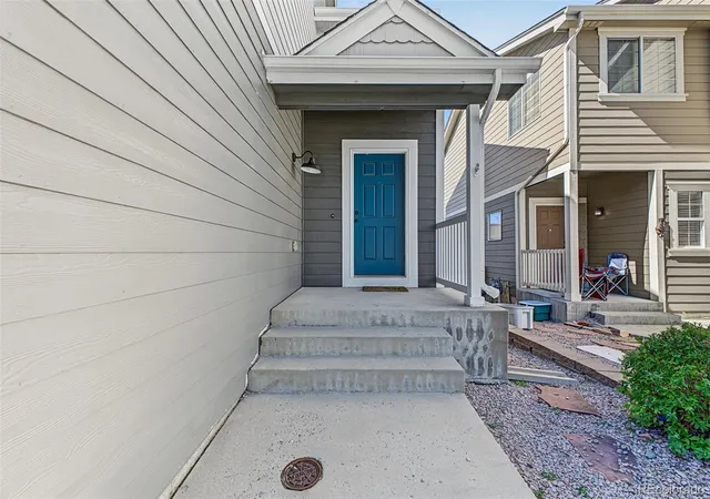 Photo 3 of Townhouse for sale at 1461 Live Oak Rd, Castle Rock, CO 80104 | MLS# 6705501 | Listing updated on 2026-10-07