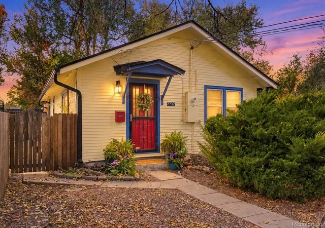 Photo 1 of Single family home for sale at 3737 Teller St, Wheat Ridge, CO 80033 | MLS# 8777162 | Listing updated on 2026-10-20