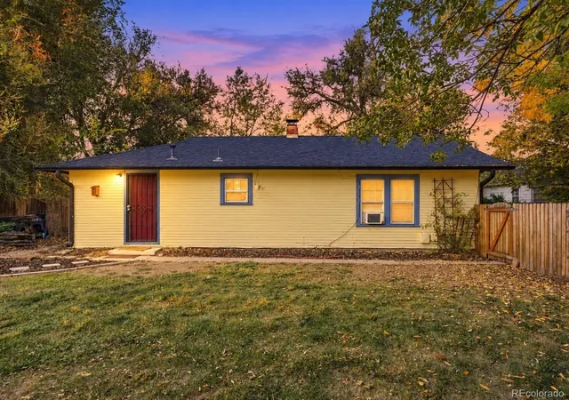 Photo 4 of Single family home for sale at 3737 Teller St, Wheat Ridge, CO 80033 | MLS# 8777162 | Listing updated on 2026-10-20