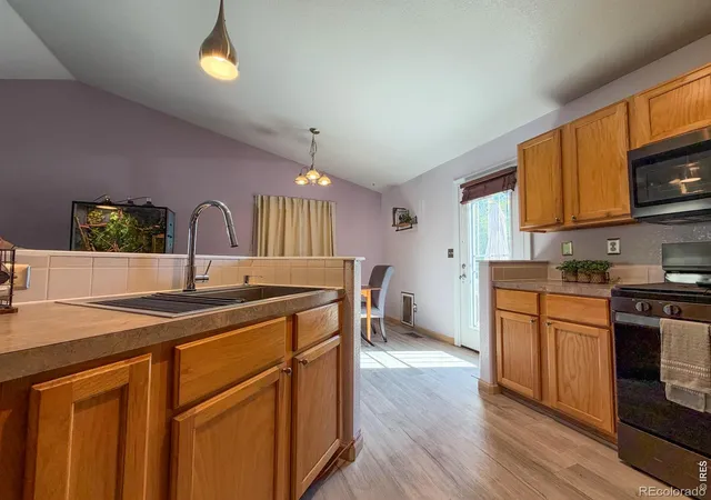 Photo 3 of Single family home for sale at 2064 Village Dr, Milliken, CO 80543 | MLS# IR1070168 | Listing updated on 2026-10-10