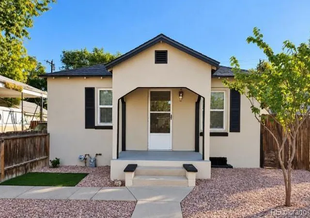 Single family home for sale at 1116 Beulah, Pueblo, CO 81004 | MLS# 8989293