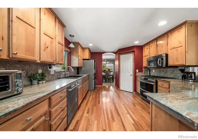 Photo 3 of Single family home for sale at 6027 Watson Dr, Fort Collins, CO 80528 | MLS# IR1070174 | Listing updated on 2026-10-08