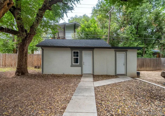 Photo 2 of Single family home for sale at 3032 W Pikes Peak Ave, Colorado Springs, CO 80904 | MLS# 6406764 | Listing updated on 2026-10-08