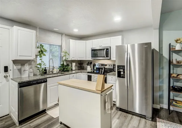 Photo 3 of Single family home for sale at 3032 W Pikes Peak Ave, Colorado Springs, CO 80904 | MLS# 6406764 | Listing updated on 2026-10-08