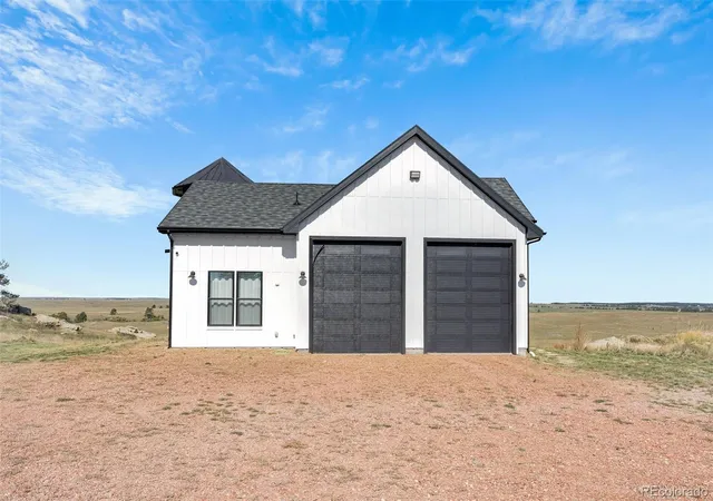 Photo 3 of Single family home for sale at 11422 County Rd 94, Elbert, CO 80106 | MLS# 4713037 | Listing updated on 2026-10-09