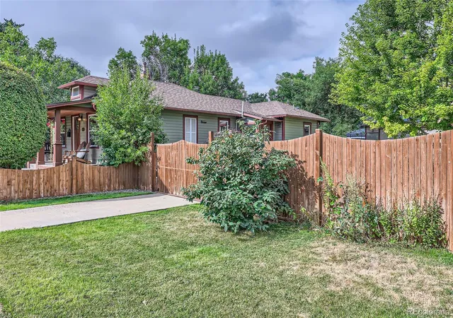 Photo 2 of Single family home for sale at 4353 S Logan St, Englewood, CO 80113 | MLS# 9466442 | Listing updated on 2026-10-09