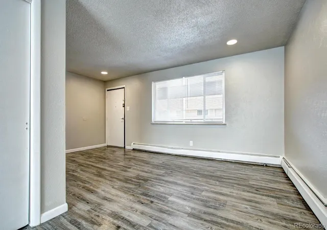 Photo 4 of Sale Pending at 5361 Everett St, Arvada, CO 80002 | MLS# 6699931 | Listing updated on 2026-10-07