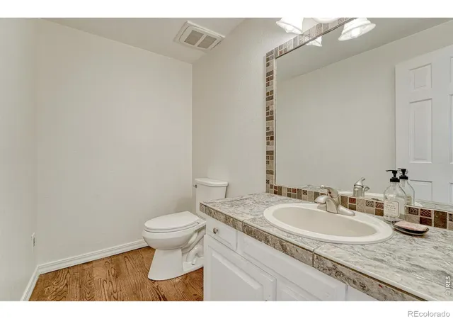 Photo 4 of Single family home for sale at 7325 W Clifton Ave, Littleton, CO 80128 | MLS# IR1070189 | Listing updated on 2026-10-30