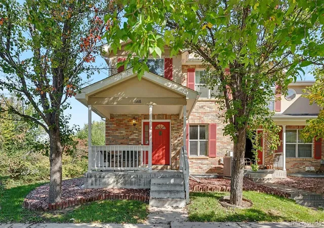 Photo 2 of Townhouse for sale at 1668 S Dayton St, Aurora, CO 80247 | MLS# 7334847 | Listing updated on 2026-10-09