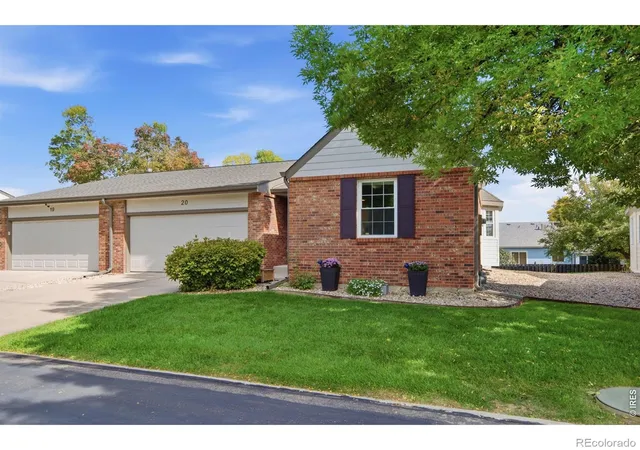 Photo 3 of Single family home for sale at 720 Arbor Ave #20, Fort Collins, CO 80526 | MLS# IR1070195 | Listing updated on 2026-10-08