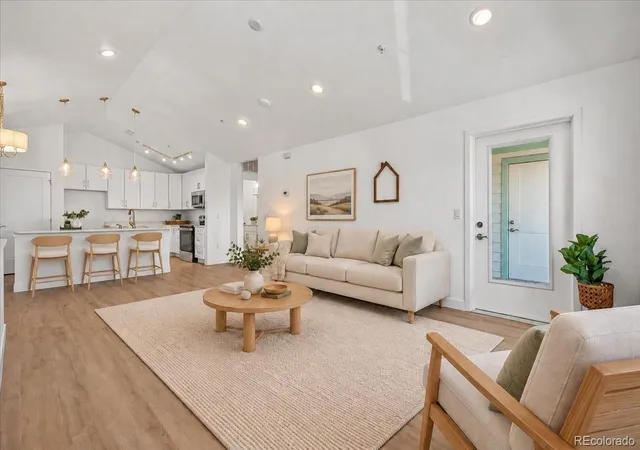Listing Photo 5 - Condo for sale in building located at 18633 Stroh Rd, Parker, CO 80134 - Unit #203