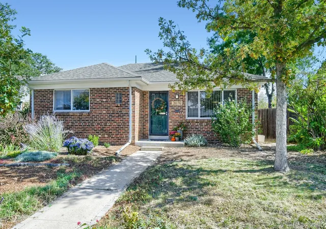 Single family home for sale at 3070 Jasmine, Denver, CO 80207 | MLS# 2287453