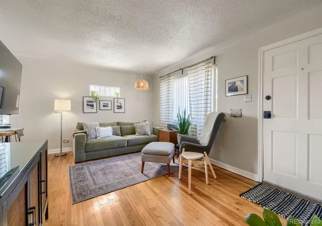 Photo 3 of Single family home for sale at 3070 Jasmine, Denver, CO 80207 | MLS# 2287453 | Listing updated on 2026-10-08