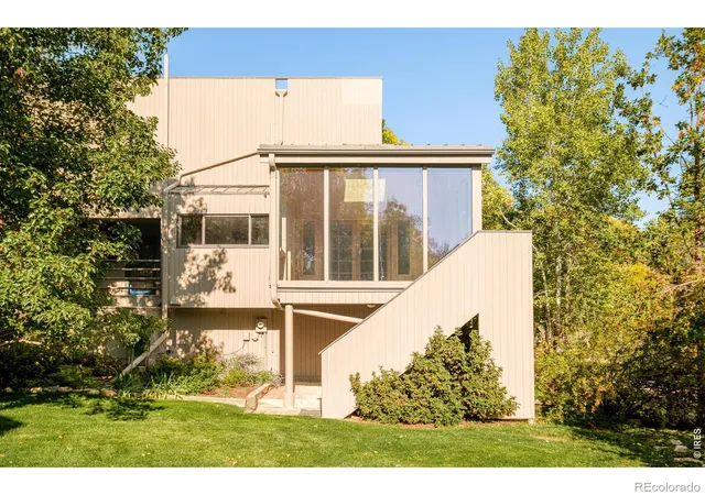 Photo 4 of Single family home for sale at 515 Quail Cir, Boulder, CO 80304 | MLS# IR1070199 | Listing updated on 2026-10-08