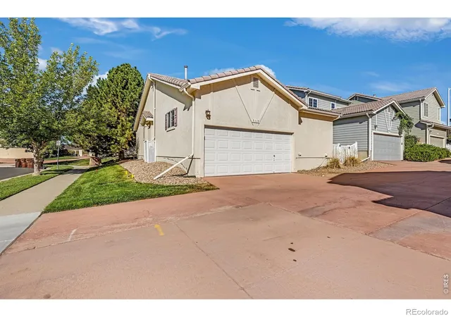Photo 2 of Single family home for sale at 5115 Pasadena Way, Broomfield, CO 80023 | MLS# IR1070200 | Listing updated on 2026-10-08