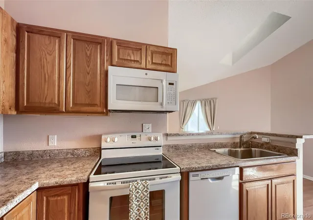 Photo 4 of Condo for sale at 5580 W 80th Place #47, Arvada, CO 80003 | MLS# 9439645 | Listing updated on 2026-10-09