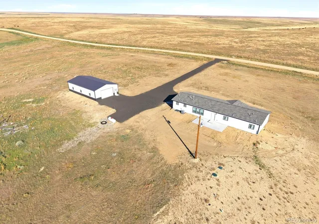 Photo 2 of Single family home for sale at 28322 County Rd 190, Deer Trail, CO 80105 | MLS# 5238797 | Listing updated on 2026-10-10