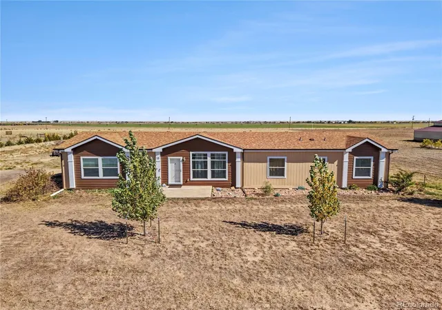 Photo 2 of Single family home for sale at 13 E Ranch Rd, Wiggins, CO 80654 | MLS# 3048230 | Listing updated on 2026-10-20