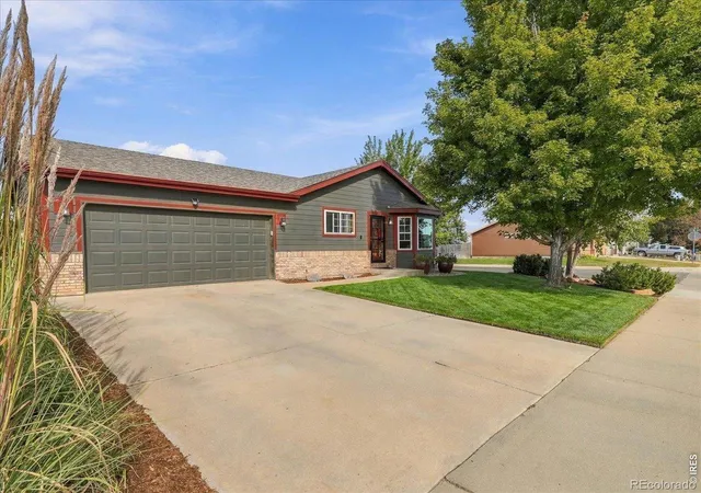 Photo 3 of Single family home for sale at 1381 Farmland Ln, Milliken, CO 80543 | MLS# IR1070207 | Listing updated on 2026-10-08
