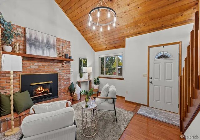 Photo 4 of Single family home for sale at 1001 Paradise Valley Dr, Woodland Park, CO 80863 | MLS# 7018479 | Listing updated on 2026-10-10