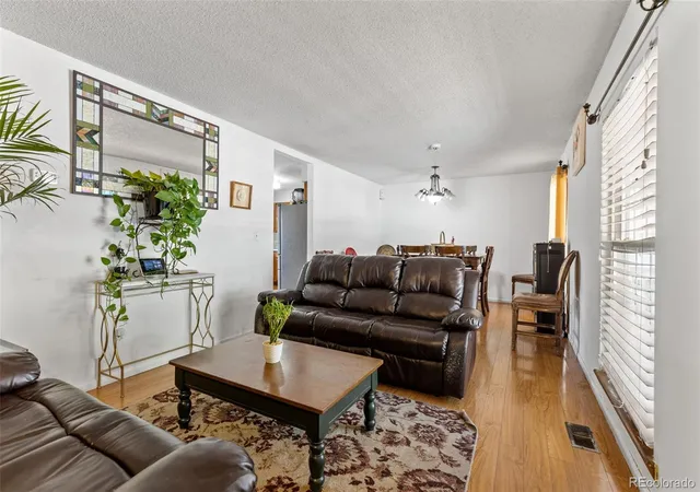 Photo 3 of Single family home for sale at 1413 S Kittredge St, Aurora, CO 80017 | MLS# 9125660 | Listing updated on 2026-10-08