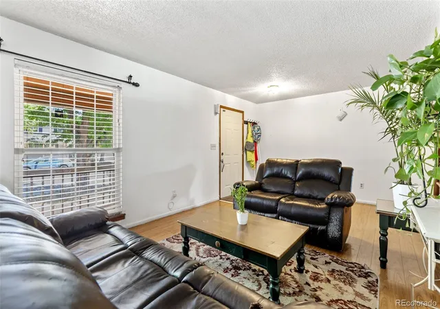 Photo 4 of Single family home for sale at 1413 S Kittredge St, Aurora, CO 80017 | MLS# 9125660 | Listing updated on 2026-10-08