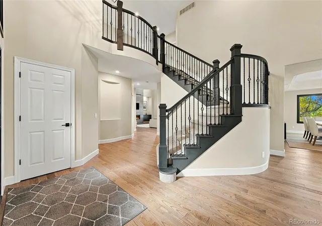Photo 4 of Single family home for sale at 10563 Serengeti Dr, Lone Tree, CO 80124 | MLS# 7154818 | Listing updated on 2026-10-23