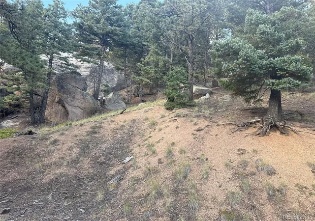 Photo 3 of Land for sale at 336 Ponderosa View, Manitou Springs, CO 80829 | MLS# 3216841 | Listing updated on 2026-10-12
