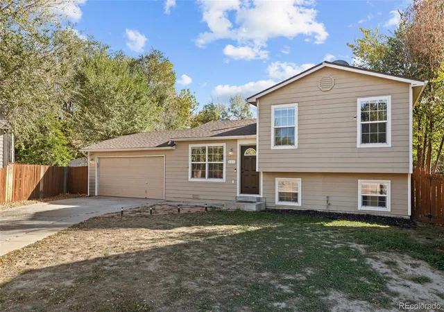 Photo 1 of Single family home for sale at 115 Comanche Ct, Fountain, CO 80817 | MLS# 4371321 | Listing updated on 2026-10-26