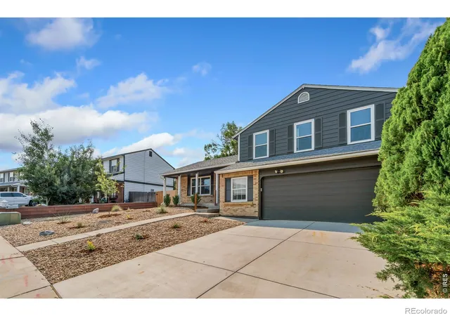 Photo 3 of Single family home for sale at 3174 W 11th Avenue Dr, Broomfield, CO 80020 | MLS# IR1070222 | Listing updated on 2026-10-11