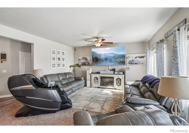 Photo 3 of Single family home for sale at 4988 Priors Dr, Windsor, CO 80550 | MLS# IR1070225 | Listing updated on 2026-10-08