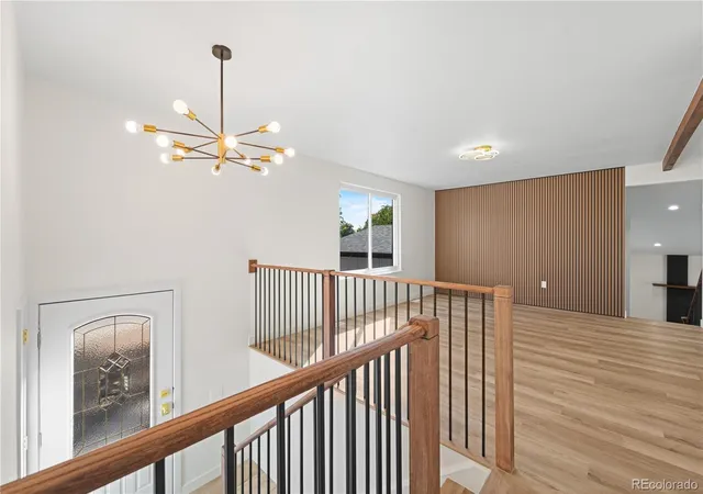 Photo 4 of Single family home for sale at 8257 Club Crst Dr, Arvada, CO 80005 | MLS# 5854998 | Listing updated on 2026-10-09