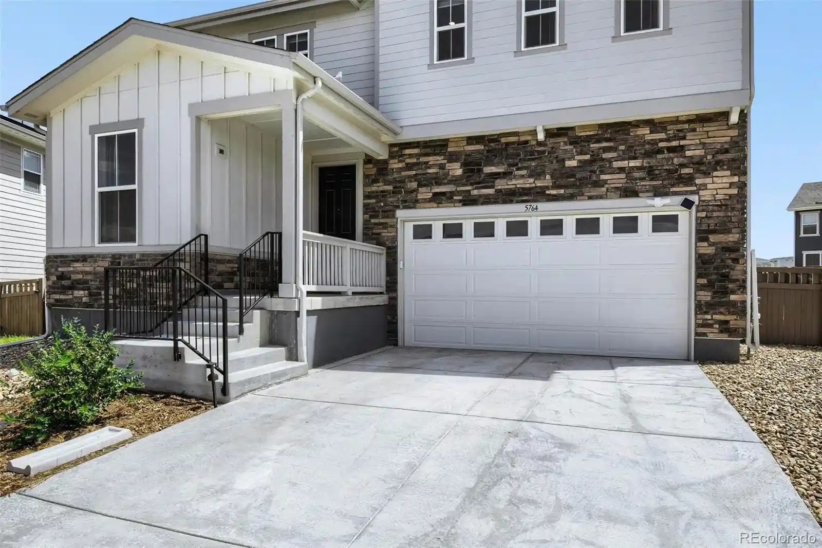 Photo 1 of Single family home for sale at 5764 N Jericho Way, Aurora, CO 80019 | MLS# 4955799 | Listing updated on 2026-10-24