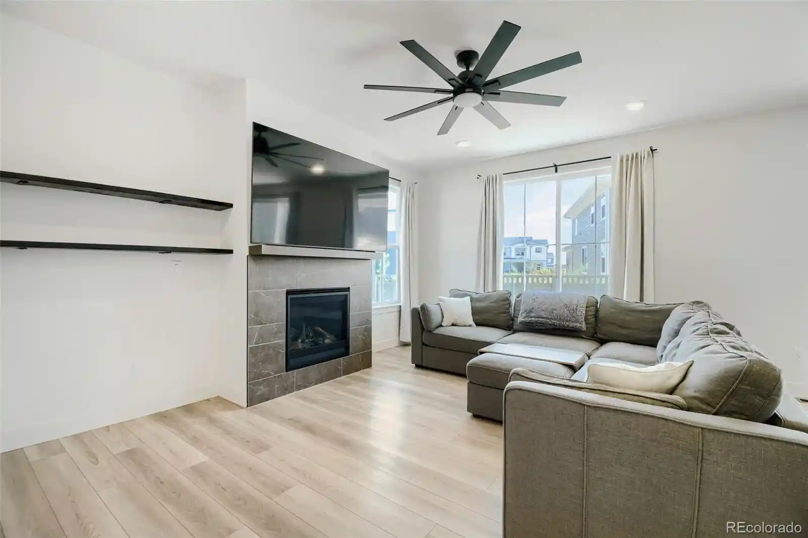 Photo 3 of Single family home for sale at 5764 N Jericho Way, Aurora, CO 80019 | MLS# 4955799 | Listing updated on 2026-10-24