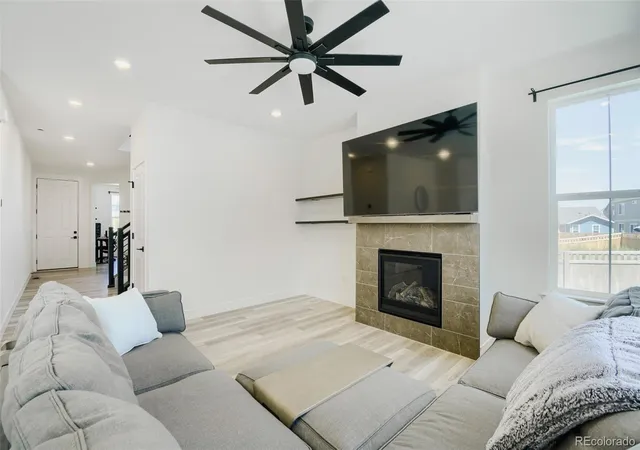 Photo 4 of Single family home for sale at 5764 N Jericho Way, Aurora, CO 80019 | MLS# 4955799 | Listing updated on 2026-10-09