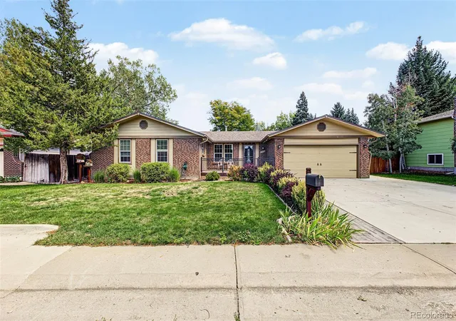 Photo 1 of Single family home for sale at 3132 S Boston Ct, Denver, CO 80231 | MLS# 5923914 | Listing updated on 2026-10-09