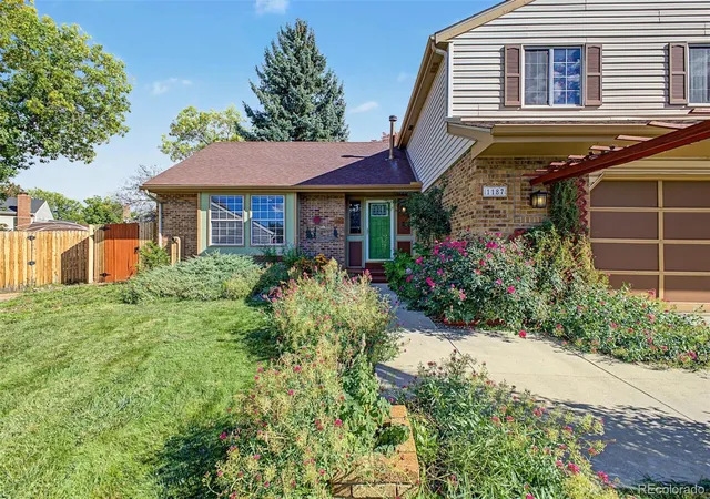 Photo 2 of Single family home for sale at 1187 E Irwin Pl, Centennial, CO 80122 | MLS# 4564250 | Listing updated on 2026-10-17