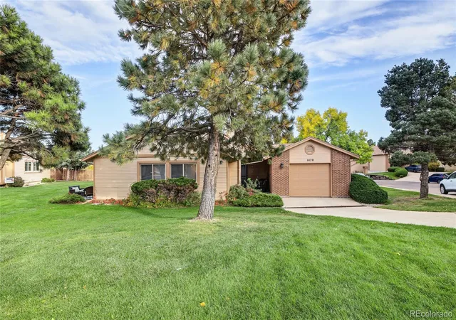 Townhouse for sale at 1470 Vondelpark Dr, Colorado Springs, CO 80907 | MLS# 1690490