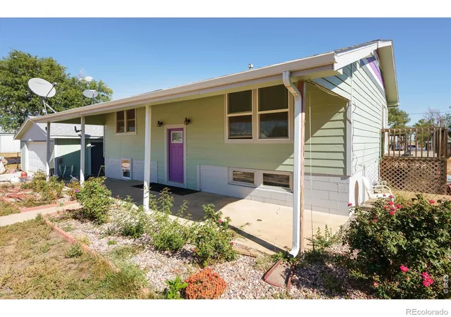 Photo 1 of Single family home for sale at 526 Lincoln Ave, Nunn, CO 80648 | MLS# IR1070231 | Listing updated on 2026-10-08