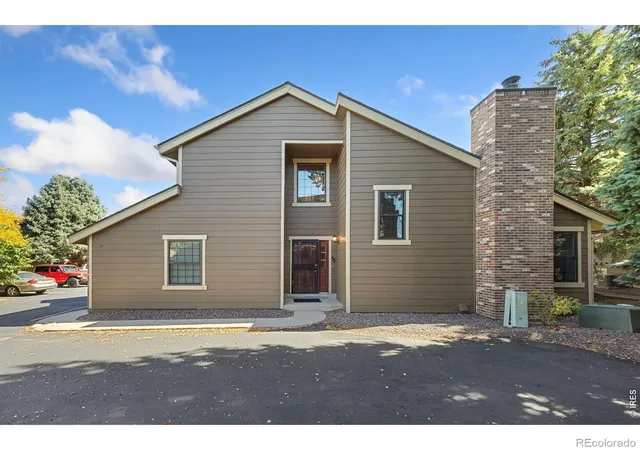 Photo 3 of Townhouse for sale at 10866 W Evans Ave #55, Lakewood, CO 80227 | MLS# IR1070234 | Listing updated on 2026-10-08