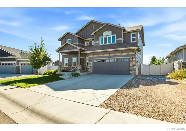 Photo 3 of Single family home for sale at 1555 Corby Dr, Windsor, CO 80550 | MLS# IR1070239 | Listing updated on 2026-10-09