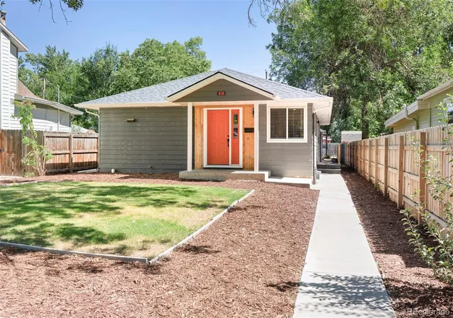 Photo 2 of Single family home for sale at 818 Baker St, Longmont, CO 80501 | MLS# 8135679 | Listing updated on 2026-10-09