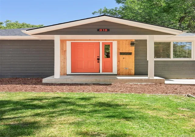 Photo 3 of Single family home for sale at 818 Baker St, Longmont, CO 80501 | MLS# 8135679 | Listing updated on 2026-10-09