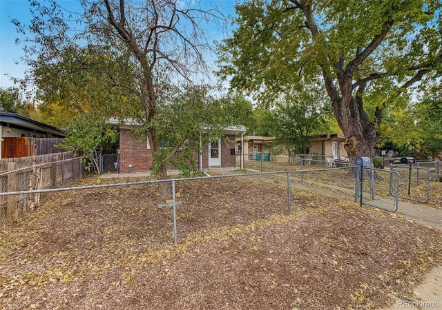 Photo 1 of Single family home for sale at 3540 S Corona St, Englewood, CO 80113 | MLS# 9005760 | Listing updated on 2026-10-23