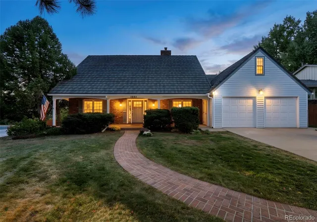 Single family home for sale at 3895 S Poplar St, Denver, CO 80237 | MLS# 4796550
