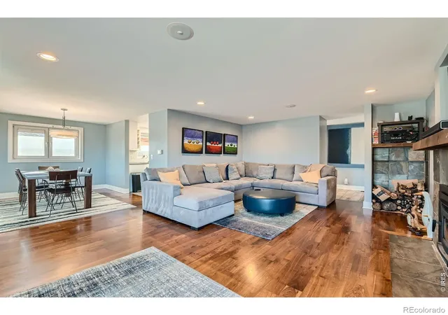 Photo 3 of Single family home for sale at 4370 Comanche Dr, Boulder, CO 80303 | MLS# IR1070247 | Listing updated on 2026-10-08